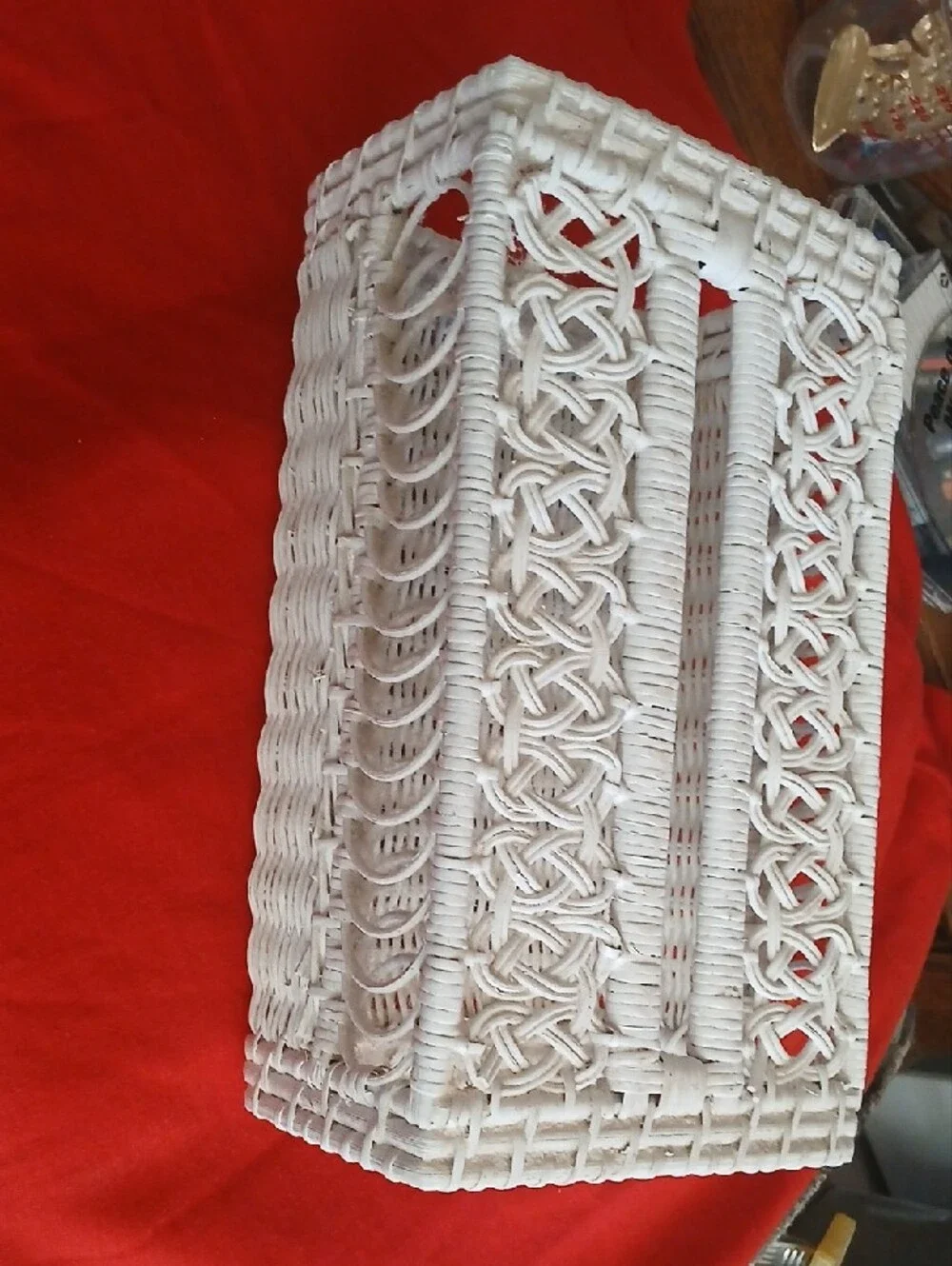 White Wicker Tissue Box Cover